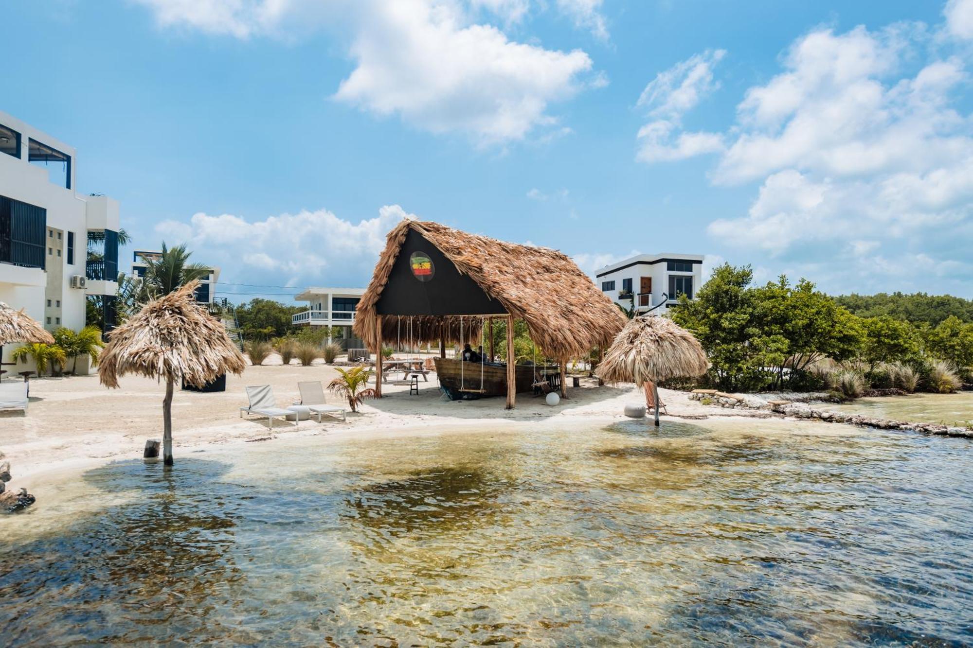 Playa De Sala Boutique Hotel (Adults Only) San Pedro  Exterior photo